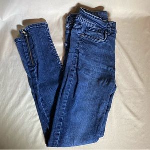 Divided Skinny Blue Jeans